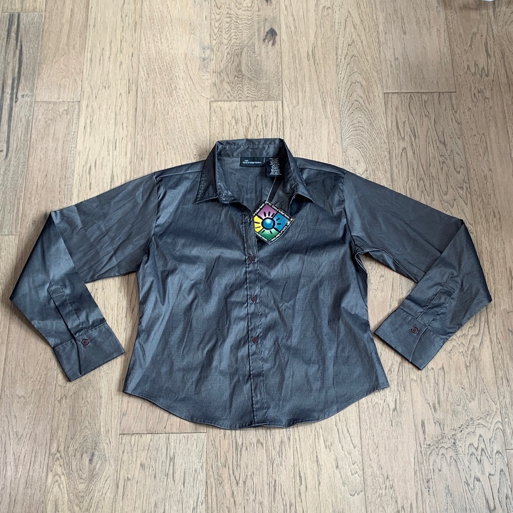 NWT No Boundaries Pewter Button Down Shirt Size Junior Large